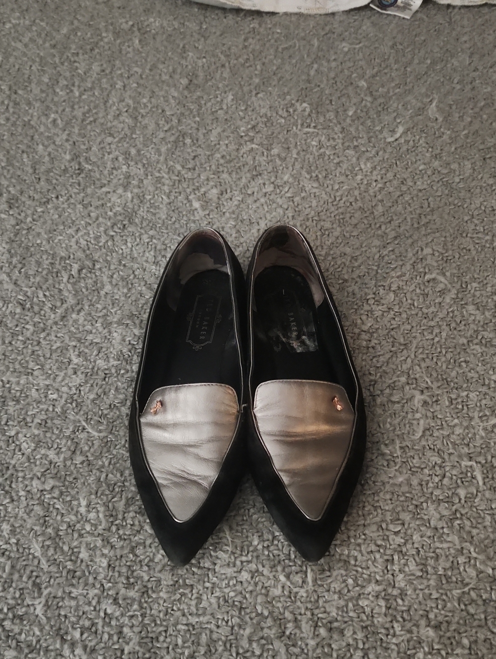 Ted Baker London Flats in Black and Silver